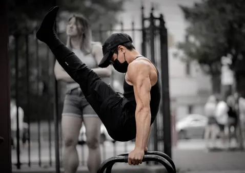 Advanced Calisthenics: Pushing the Limits